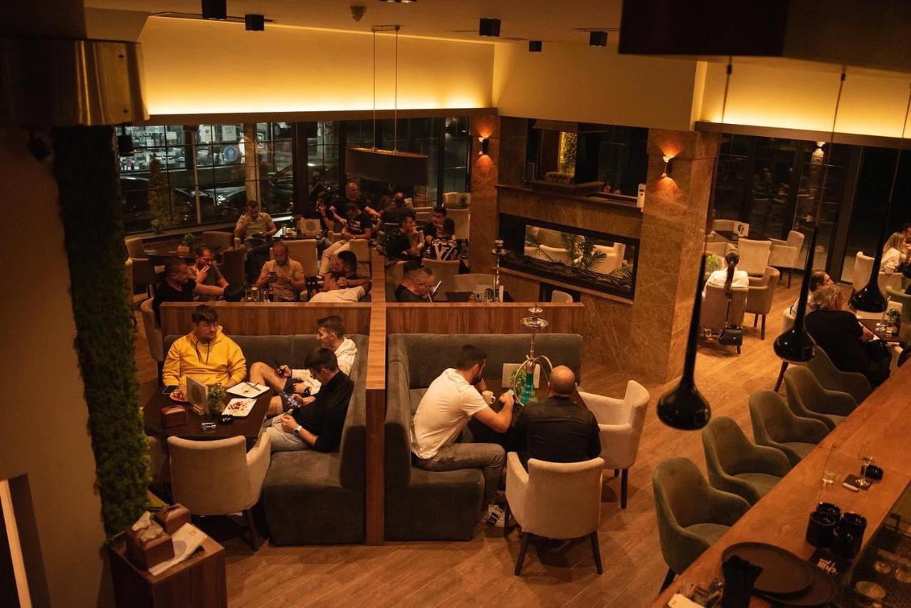 Griffon Bar Food Apartments Струга Экстерьер фото